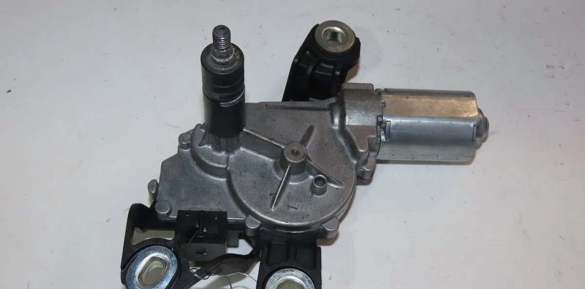 Moteur essuie-glace arrière Volkswagen POLO V (6R1, 6C1) 1.2 (2009) occasion