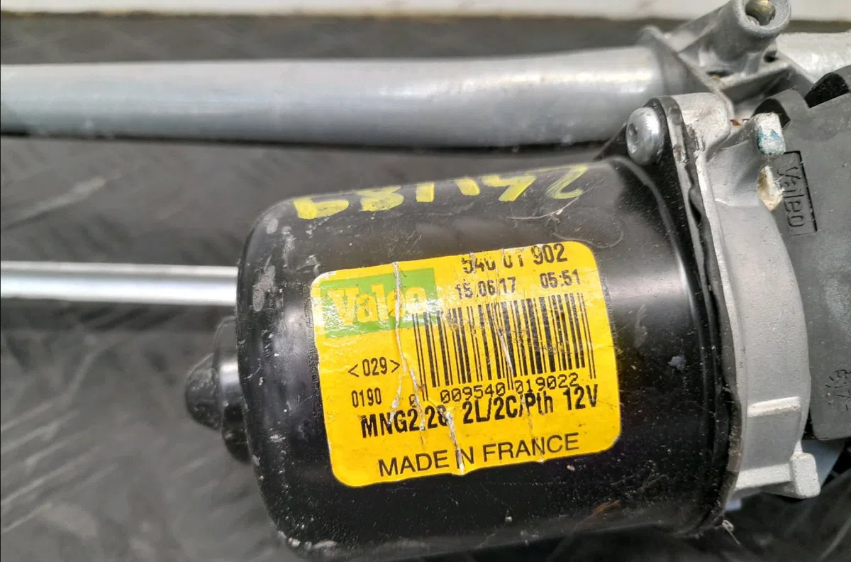 Moteur essuie-glace arrière Volkswagen POLO V (6R1, 6C1) 1.2 (2009) occasion