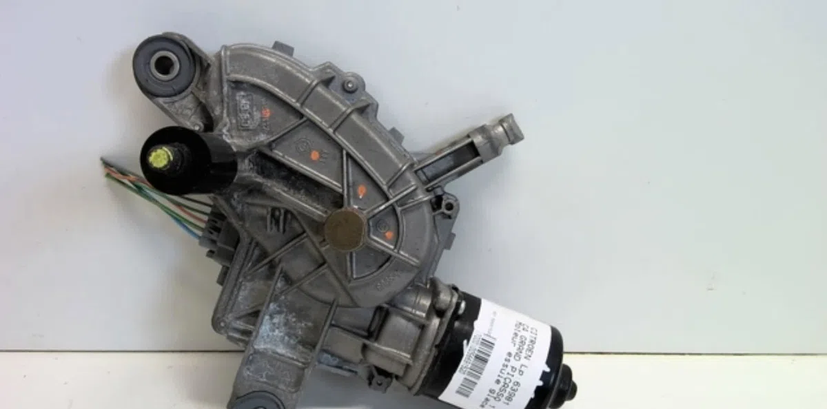 Moteur essuie-glace av droit Citroen C4 GRAND PICASSO I (UA_) 1.6 hdi (2006-2011) 5 portes occasion