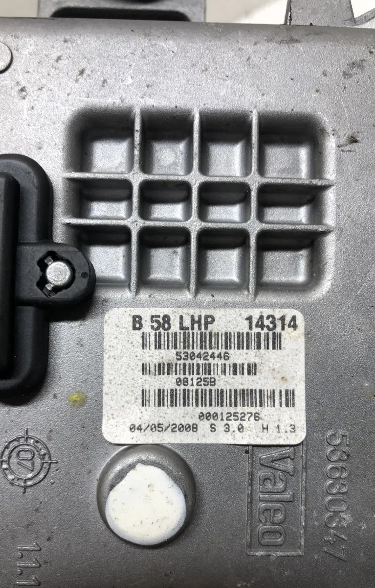 Moteur essuie-glace av droit CITROEN C4 PICASSO 1 occasion