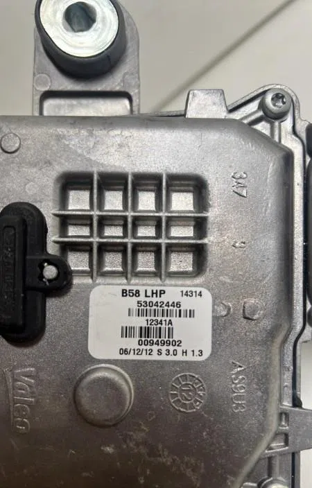 Moteur essuie-glace av droit Citroen C4 PICASSO I Monospace (UD_) 1.6 hdi 110 (2010-2013) 5 portes occasion