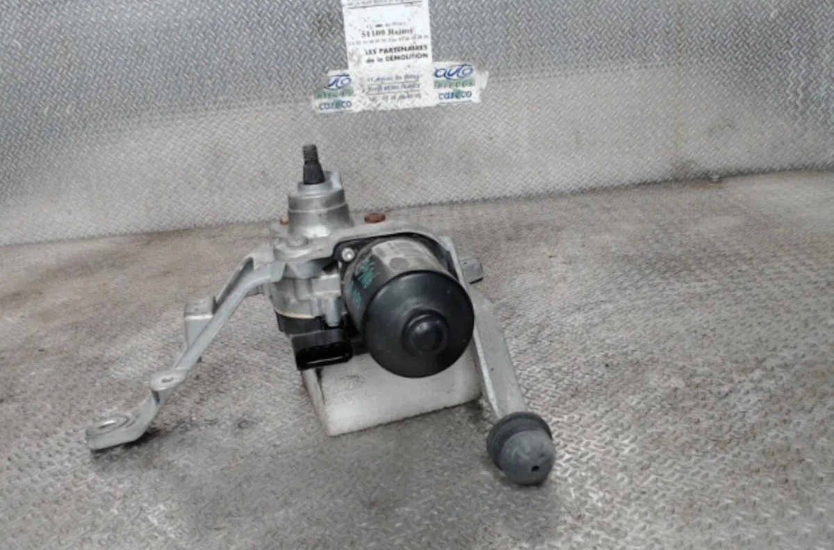 Moteur essuie-glace av droit FORD B-MAX occasion