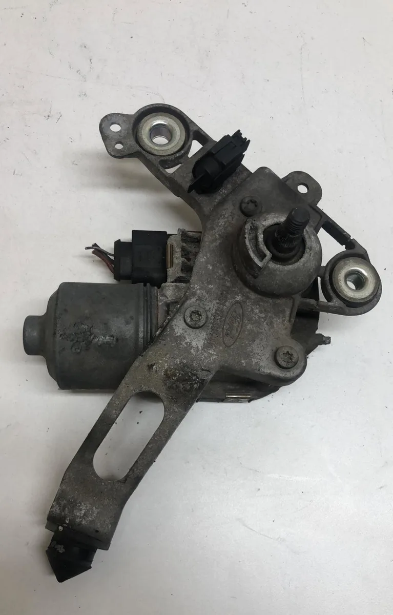 Moteur essuie-glace av droit FORD FOCUS 3 PHASE 1 occasion
