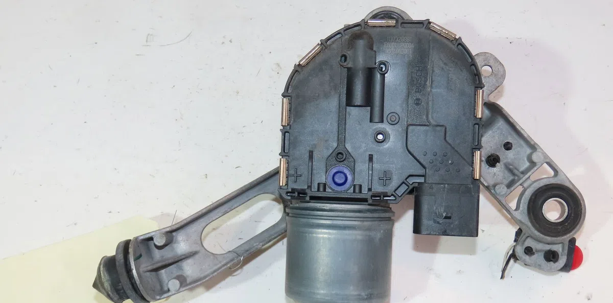 Moteur essuie-glace av droit Ford FOCUS III 1.5 tdci (2014-2017) occasion