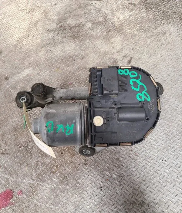 Moteur essuie-glace av droit Peugeot 407 (6D_) 2.0 hdi 135 (6drhrh, 6drhre, 6drhrg, 6drhrj) (2004-2010) 4 portes occasio