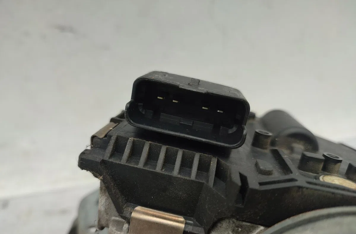 Moteur essuie-glace av droit PEUGEOT 407 COUPE occasion