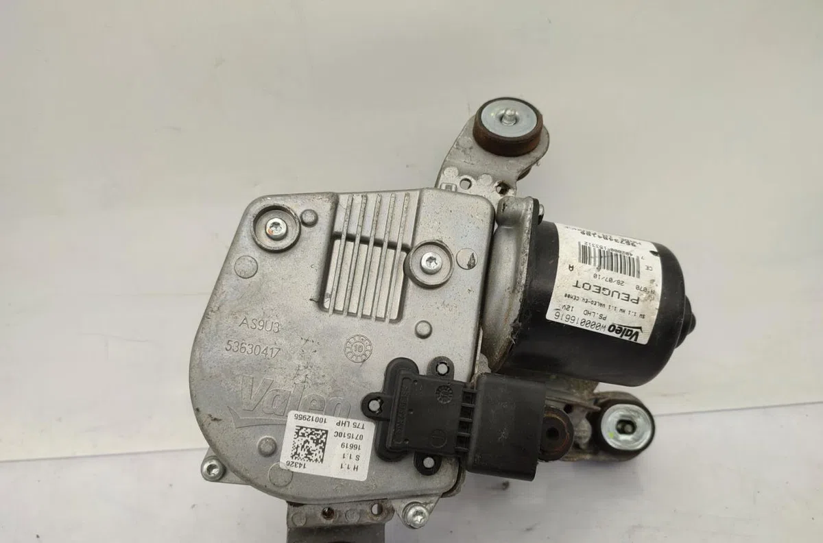 Moteur essuie-glace av droit PEUGEOT RCZ PHASE 1 COUPE occasion
