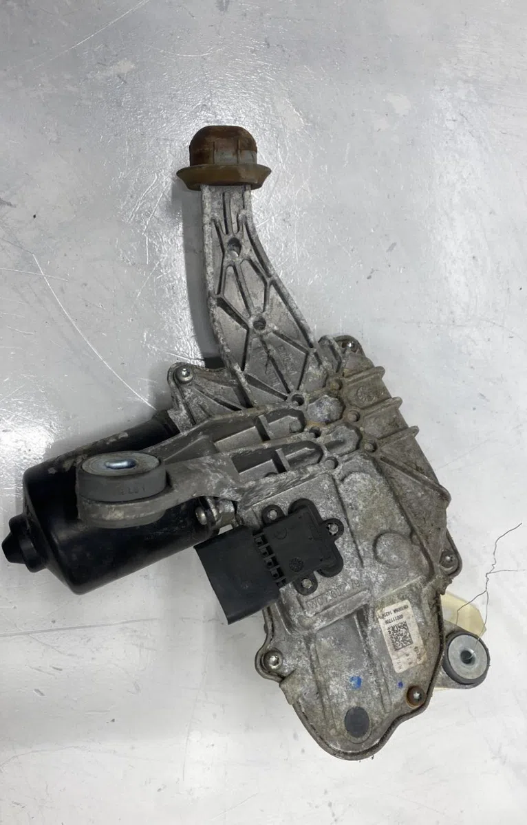 Moteur essuie-glace av droit RENAULT GRAND SCENIC 3 PHASE 1 occasion