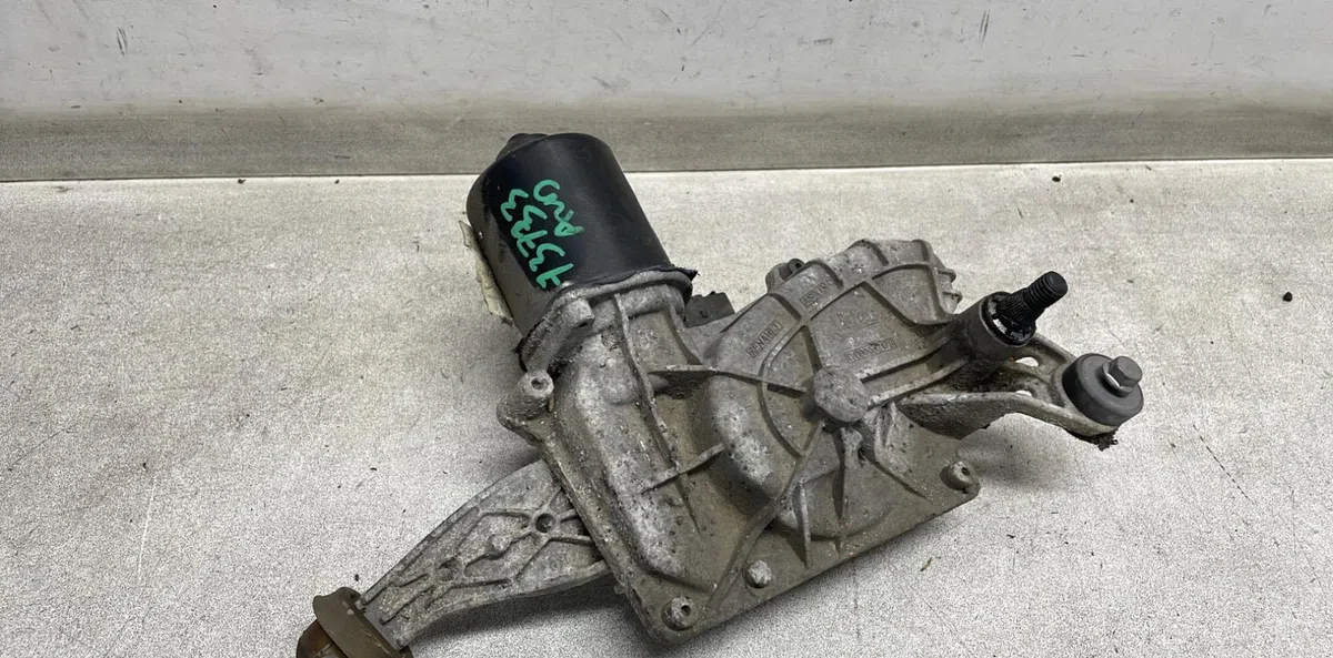 Moteur essuie-glace av droit Renault GRAND SCÉNIC III (JZ0-1_) 1.6 dci (jz00, jz12) (2011) 5 portes occasion
