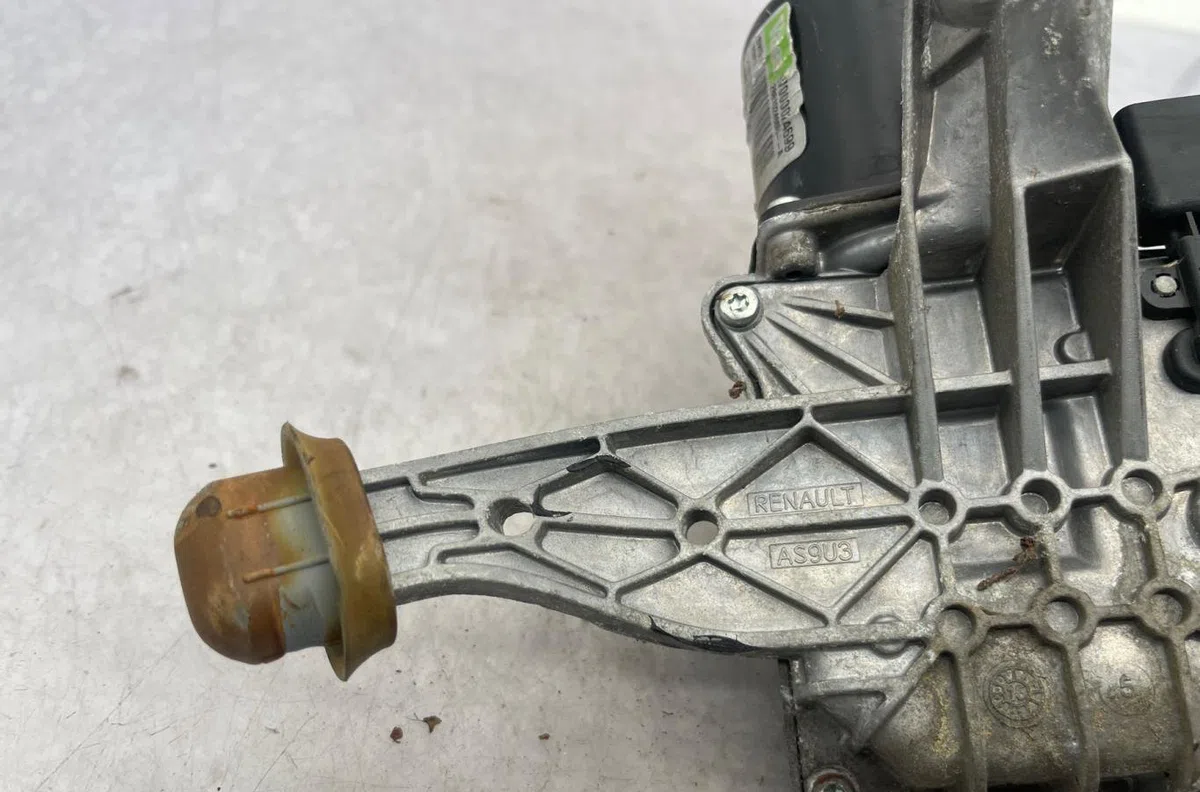 Moteur essuie-glace av droit RENAULT SCENIC 3 PHASE 3 occasion