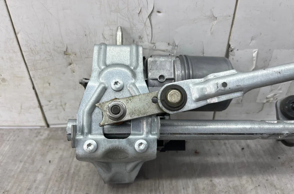 Moteur essuie-glace av droit SEAT ALTEA PHASE 2 occasion