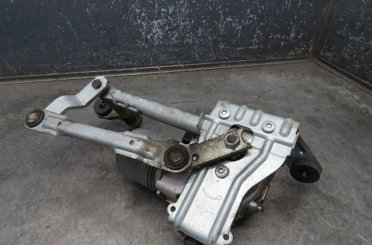 Moteur essuie-glace av droit Seat LEON (1P1) 1.9 tdi (2005-2010) 5 portes occasion