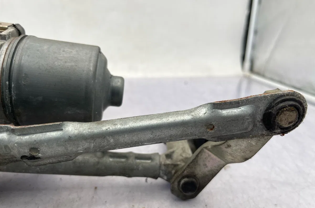Moteur essuie-glace av droit SEAT LEON 2 PHASE 1 occasion