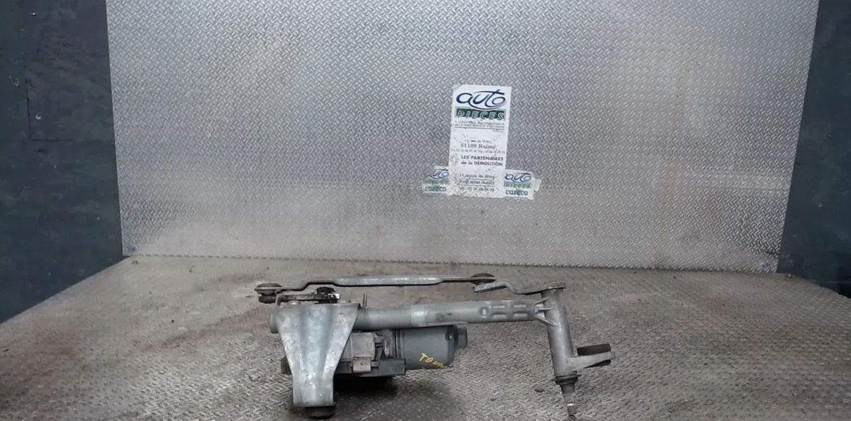 Moteur essuie-glace av droit VOLKSWAGEN TOURAN 1 PHASE 1 occasion
