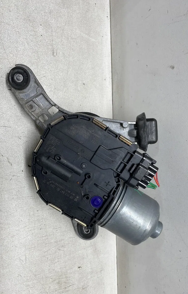 Moteur essuie-glace av gauche Citroen C4 GRAND PICASSO II (DA_, DE_) 2.0 bluehdi 150 (2013) occasion