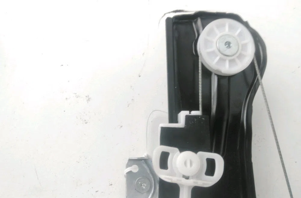 Moteur essuie-glace av gauche Fiat DUCATO Camionnette (250_) 130 multijet 2,3 d (2011) occasion