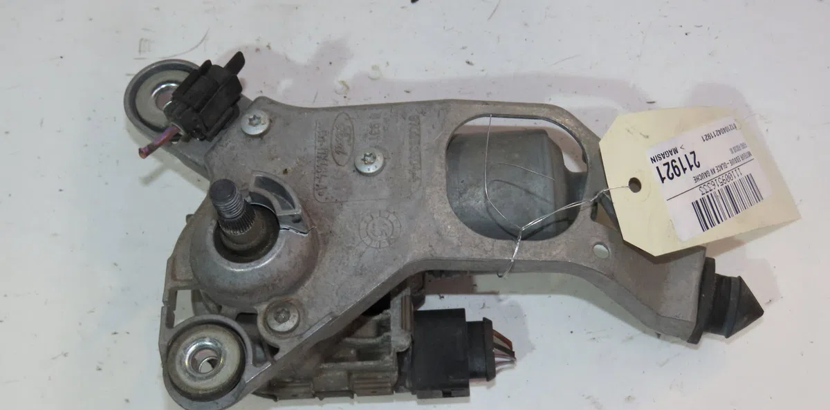 Moteur essuie-glace av gauche Ford FOCUS III 1.5 tdci (2014-2017) occasion