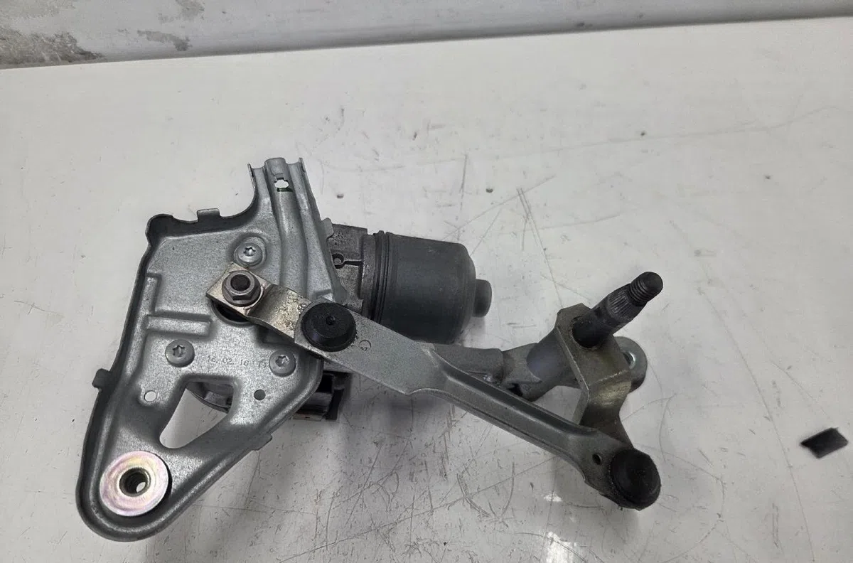 Moteur essuie-glace av gauche PEUGEOT 3008 1 PHASE 2 occasion