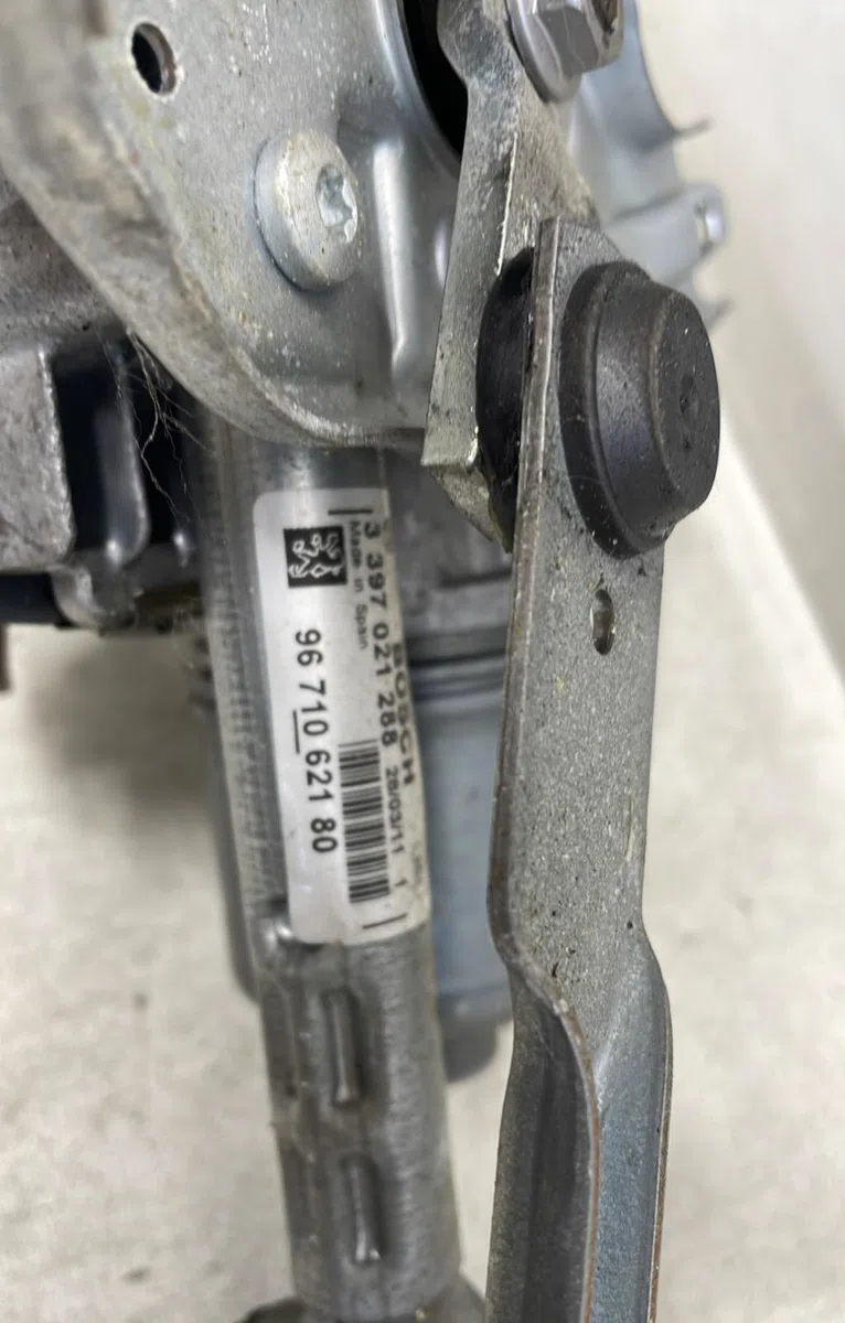 Moteur essuie-glace av gauche PEUGEOT 3008 1 PHASE 2 occasion