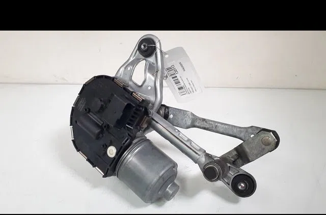Moteur essuie-glace av gauche Peugeot 3008 Monospace (0U_) 1.6 hdi (2009-2016) 5 portes occasion