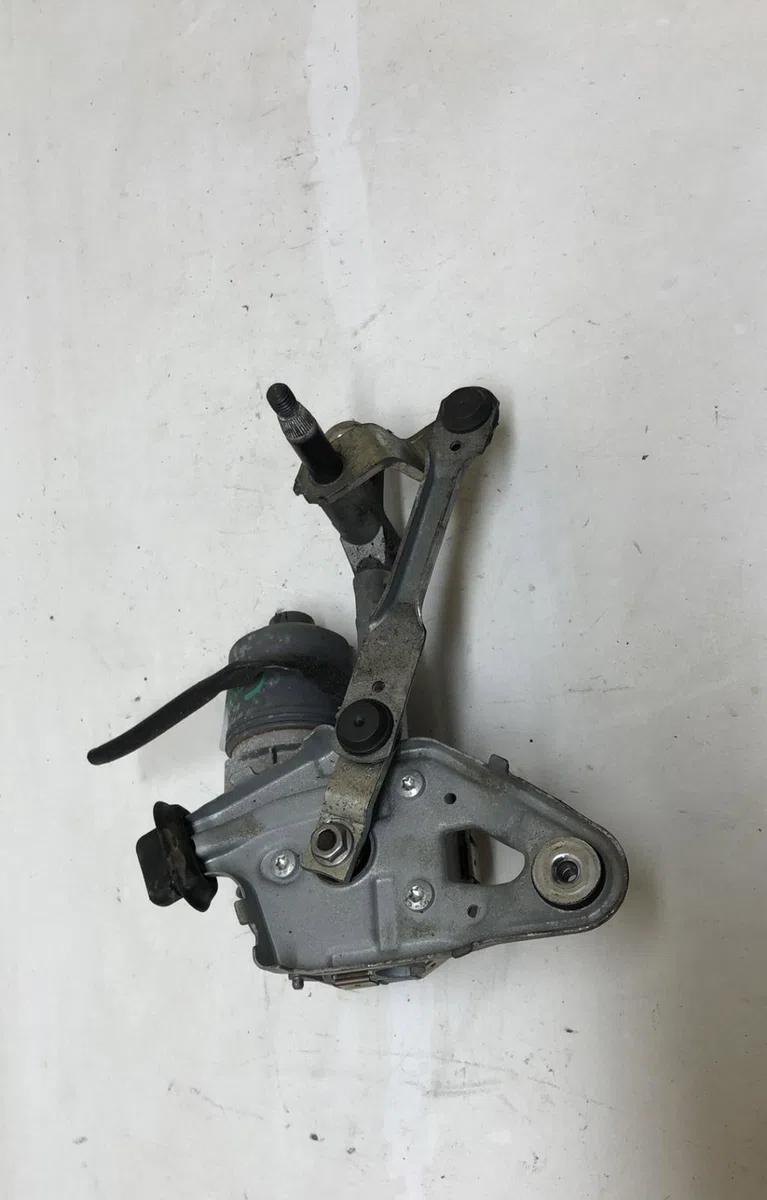 Moteur essuie-glace av gauche Peugeot 5008 (0U_, 0E_) 1.6 hdi (2010-2017) occasion