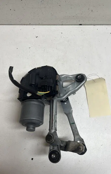 Moteur essuie-glace av gauche Peugeot 5008 (0U_, 0E_) 1.6 hdi (2010-2017) occasion