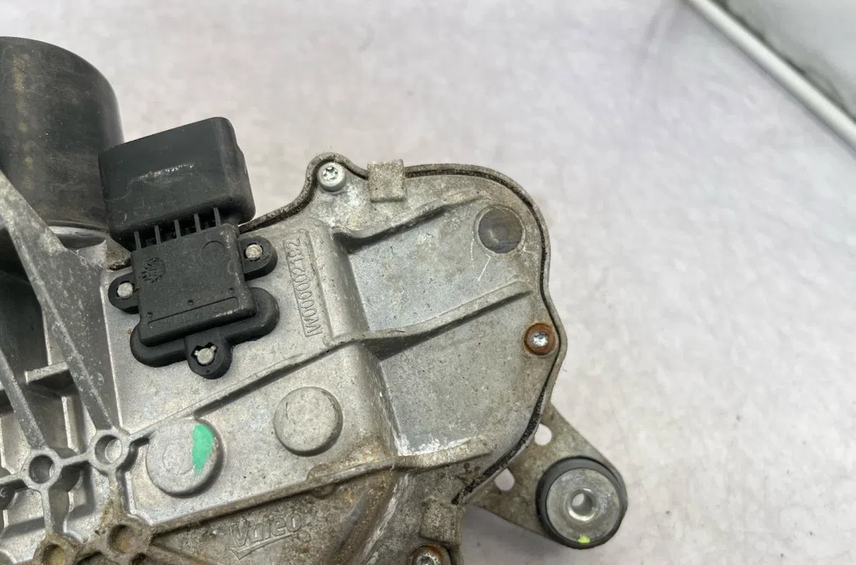 Moteur essuie-glace av gauche RENAULT GRAND SCENIC 3 PHASE 2 occasion