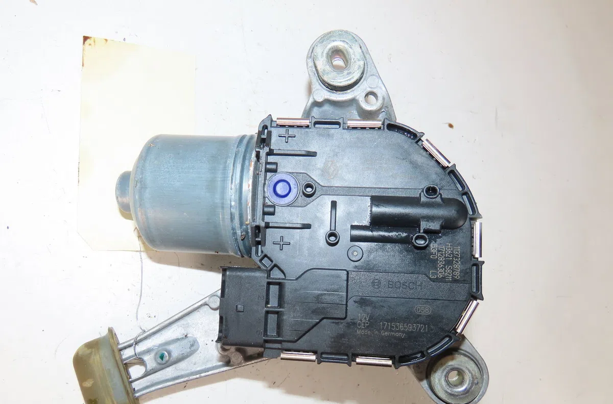 Moteur essuie-glace av gauche Renault GRAND SCÉNIC IV (R9_) 1.5 dci 110 (2016) occasion