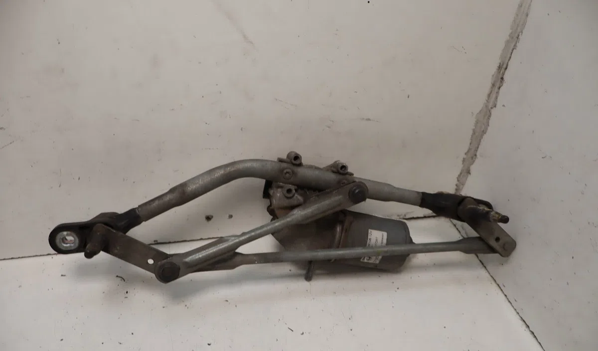 Moteur essuie-glace avant Alfa romeo MITO (955_) 1.3 multijet (955axp1a, 955ayc1a) (2009-2018) 3 portes occasion
