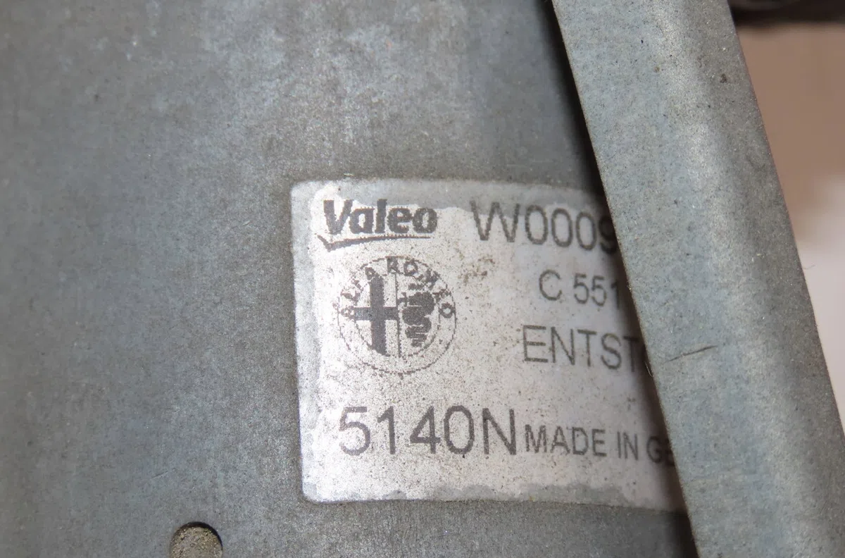 Moteur essuie-glace avant Alfa romeo MITO (955_) 1.6 jtdm (955axc1b) (2008-2015) occasion