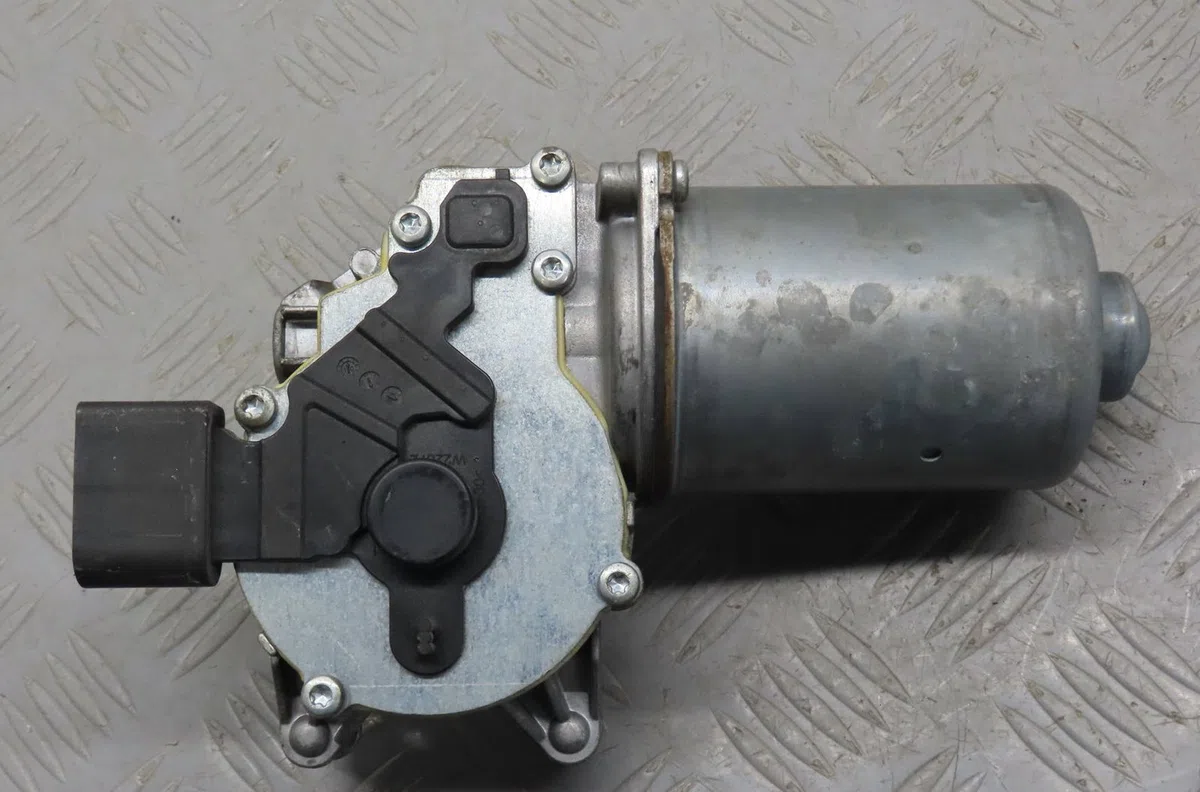 Moteur essuie-glace avant Audi A1 (8X1, 8XK) 1.2 tfsi (2010-2015) occasion