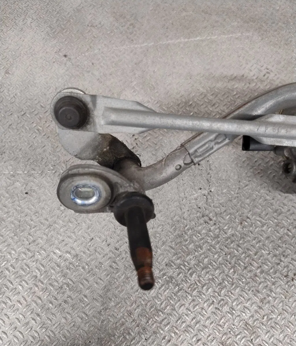 Moteur essuie-glace avant Audi A1 Sportback (8XA, 8XF) 1.2 tfsi (2012-2015) occasion