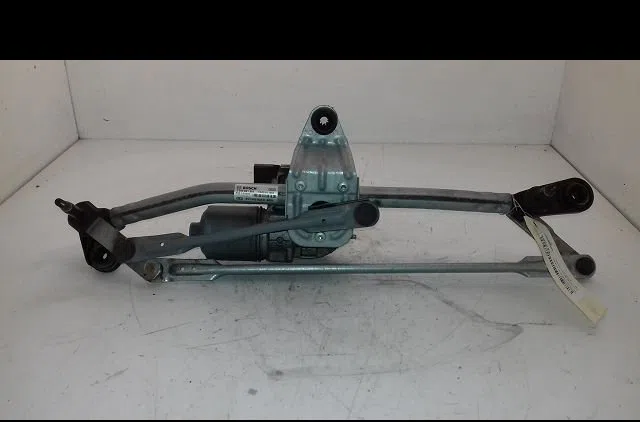 Moteur essuie-glace avant Audi A3 Limousine (8VS, 8VM) 2.0 tdi (2013-2020) occasion