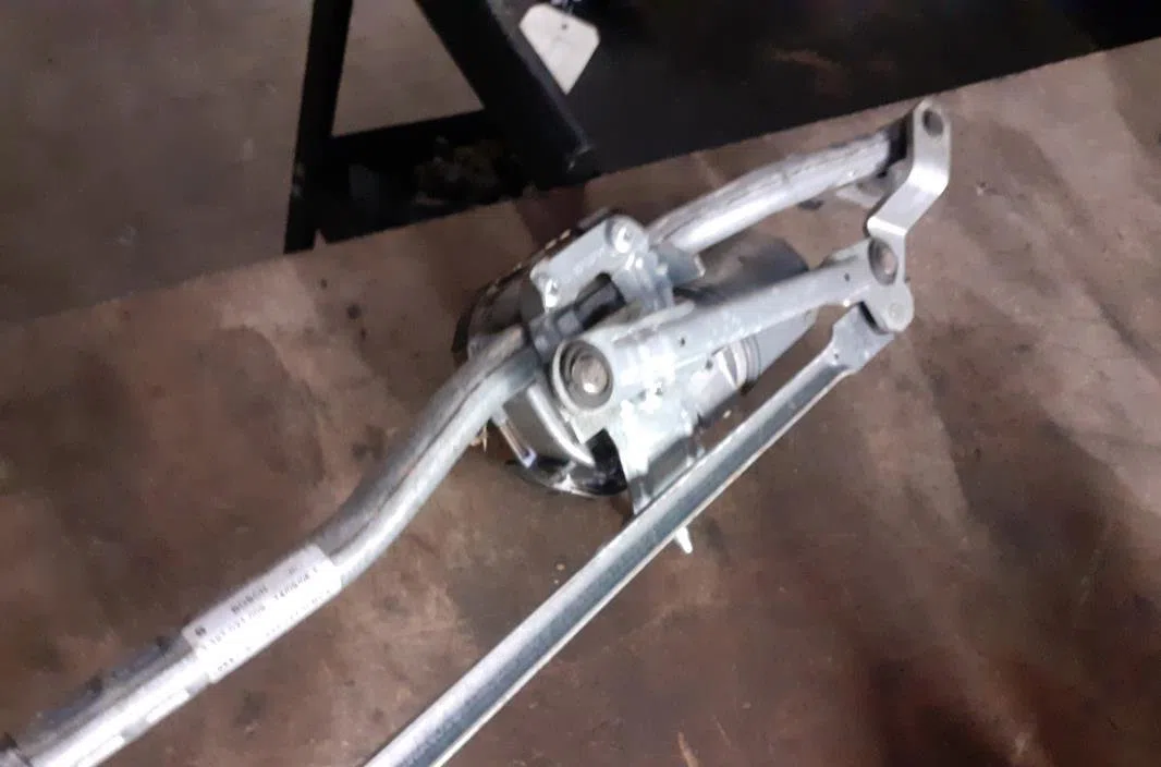 Moteur essuie-glace avant Audi A3 Sportback (8PA) 1.9 tdi (2004-2010) occasion