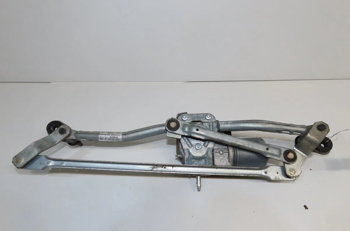 Moteur essuie-glace avant Audi A3 Sportback (8PA) 2.0 tdi 16v (2004-2013) 5 portes occasion