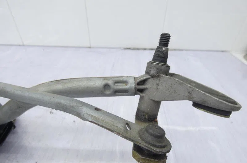 Moteur essuie-glace avant AUDI A4 2 PHASE 2 occasion