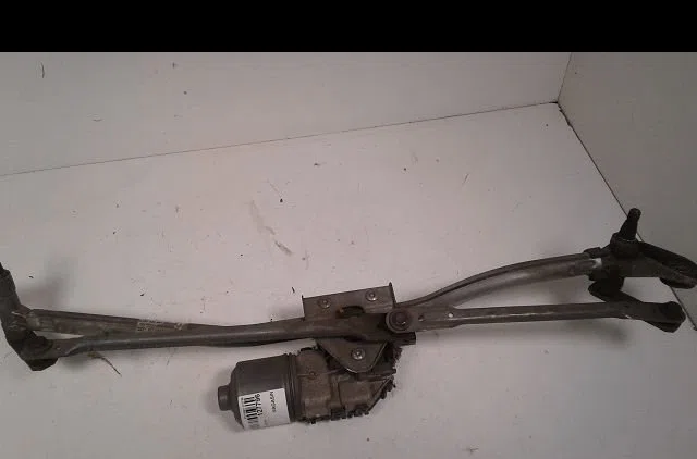 Moteur essuie-glace avant Audi A4 B7 (8EC) 1.9 tdi (2004-2008) 4 portes occasion