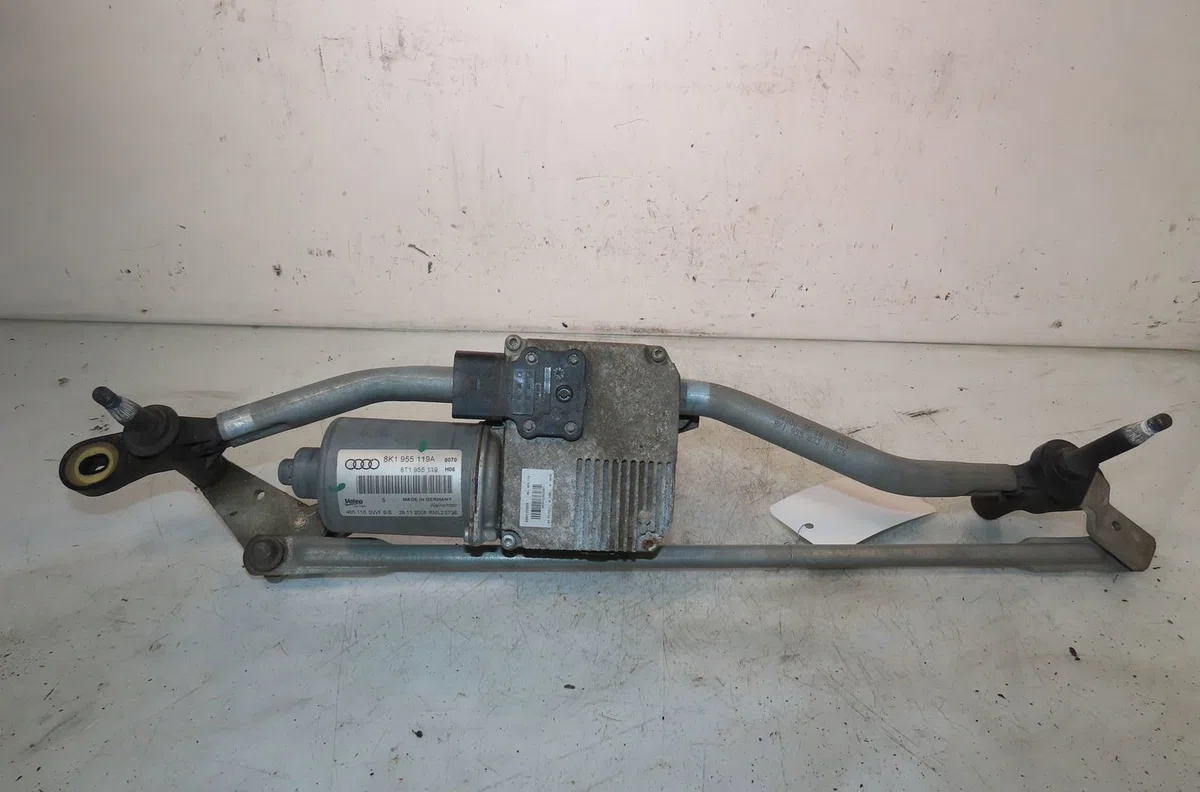 Moteur essuie-glace avant Audi A4 B8 Avant (8K5) 2.0 tdi quattro (2011-2015) occasion