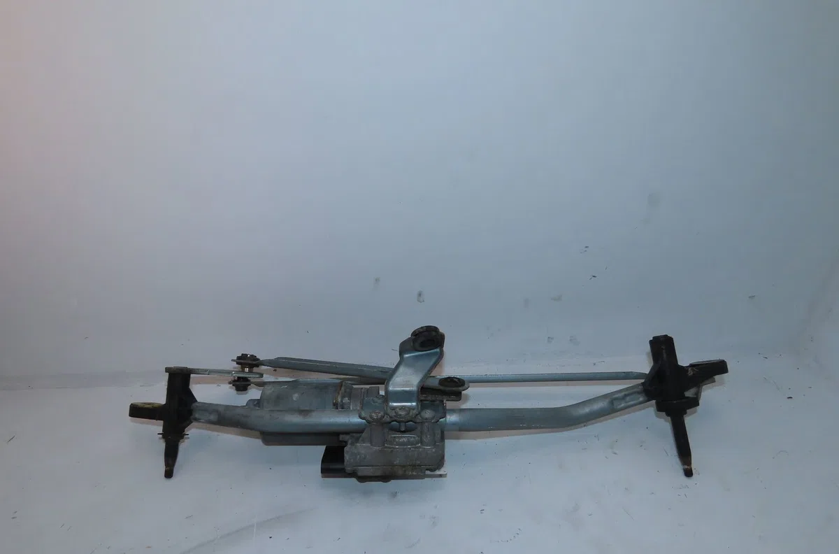Moteur essuie-glace avant Audi A4 B8 Avant (8K5) 2.7 tdi (2008-2012) occasion