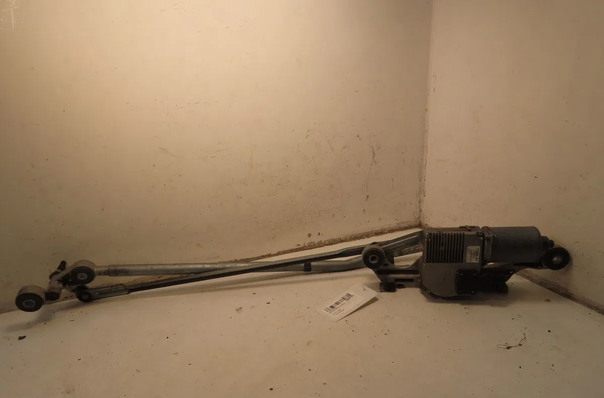 Moteur essuie-glace avant Audi Q7 (4LB) 3.0 tdi quattro (2006-2008) occasion