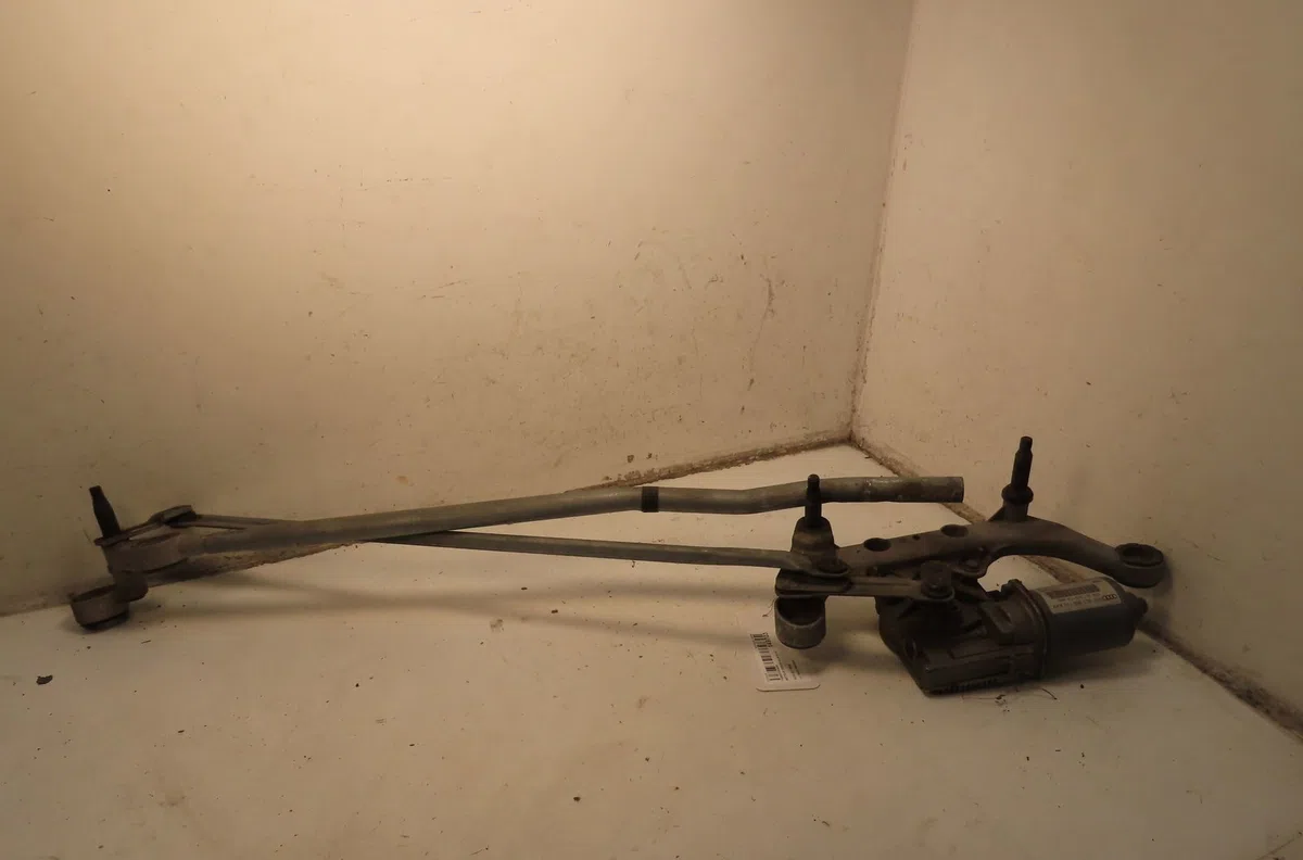 Moteur essuie-glace avant Audi Q7 (4LB) 3.0 tdi quattro (2006-2008) occasion