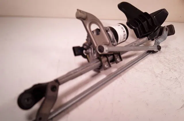 Moteur essuie-glace avant Bmw 1 (F20) 120 d xdrive (2012-2015) occasion