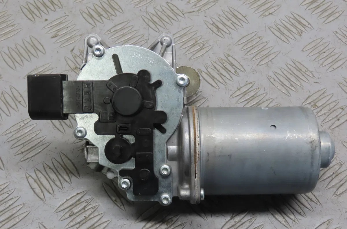 Moteur essuie-glace avant Bmw 3 (E90) 325 d (2006-2010) occasion