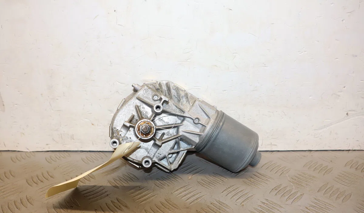 Moteur essuie-glace avant Bmw 5 (F10) 530 d xdrive (2011-2016) occasion