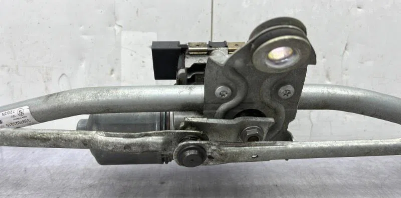 Moteur essuie-glace avant BMW X3 F25 PHASE 1 occasion