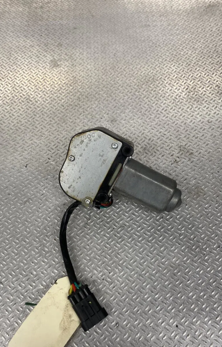 Moteur essuie-glace avant Citroen AMI (9A_) Electric (9az2ca) (2020) occasion
