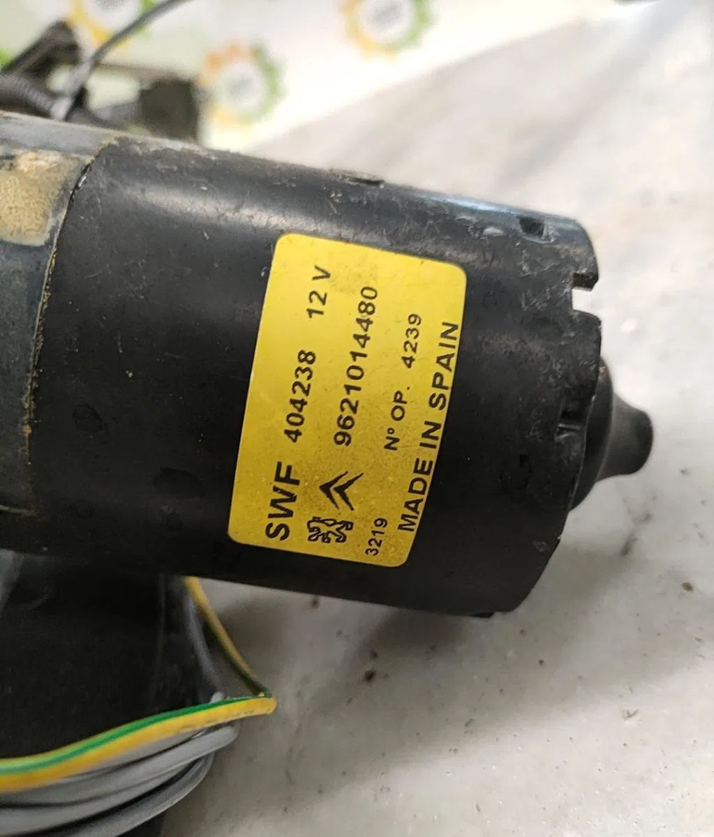 Moteur essuie-glace avant CITROEN BERLINGO 1 PHASE 1 occasion