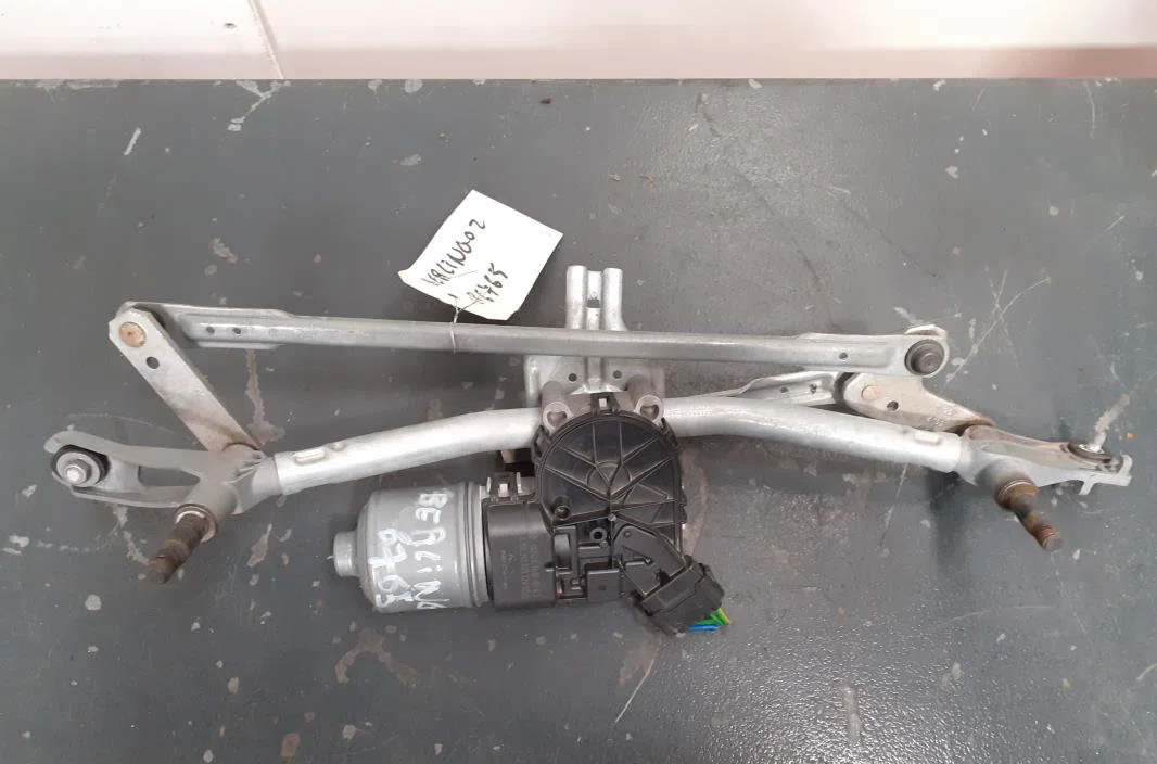Moteur essuie-glace avant Citroen BERLINGO MULTISPACE (B9) 1.6 hdi 90 (2010) occasion