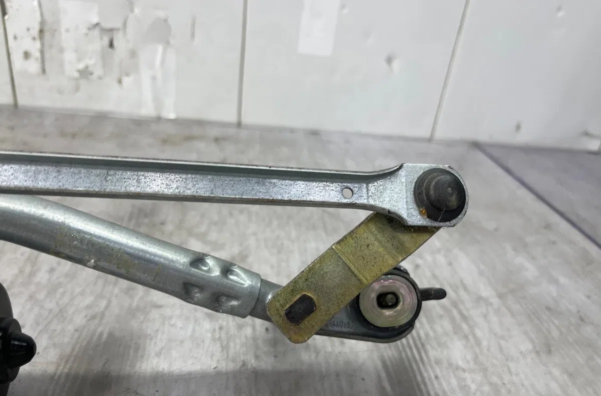 Moteur essuie-glace avant CITROEN C2 PHASE 1 occasion