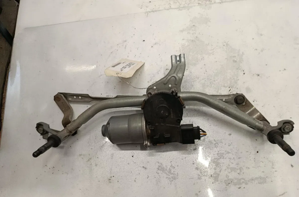 Moteur essuie-glace avant CITROEN C3 AIRCROSS 1 PHASE 1 occasion
